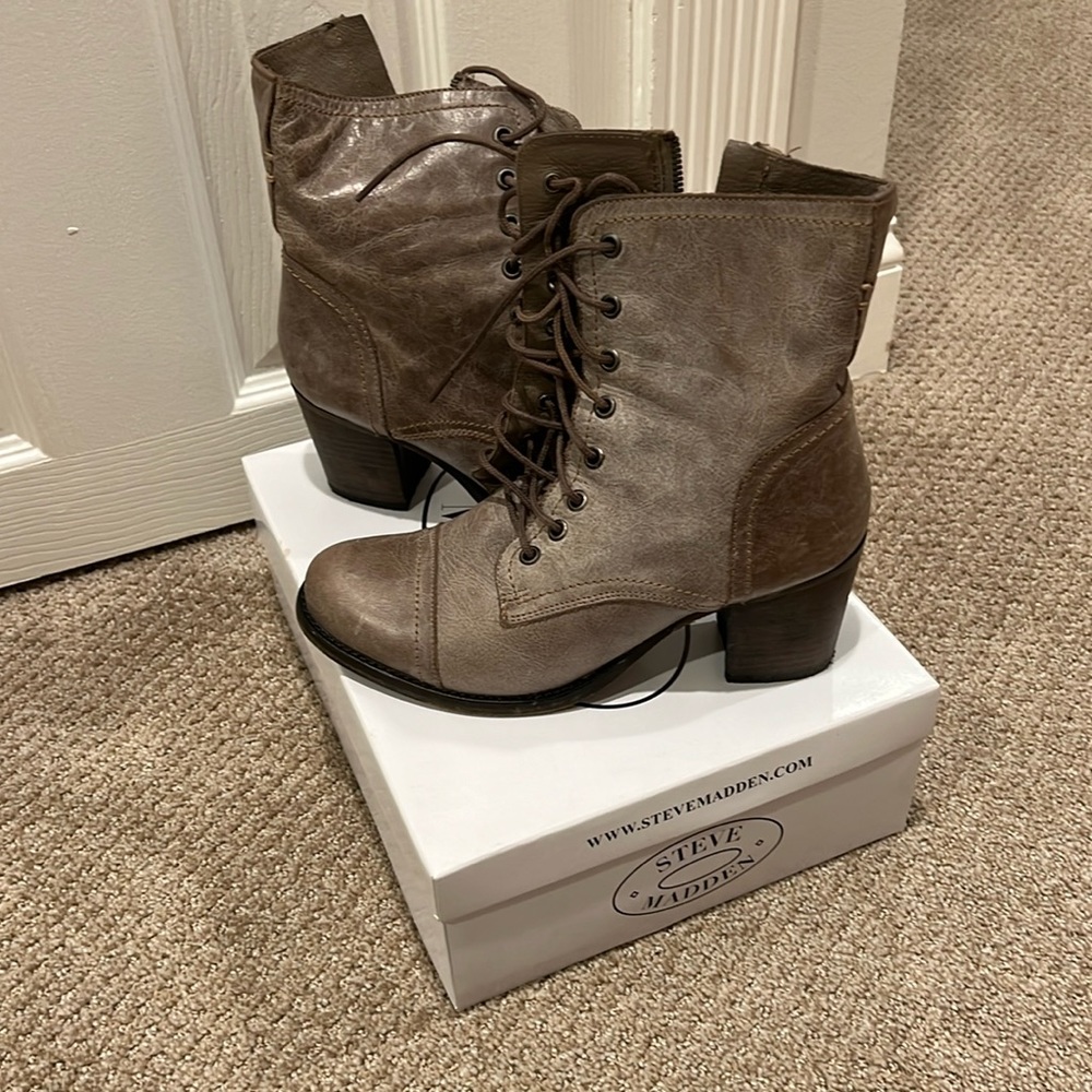 Steve Madden lace up heeled boots